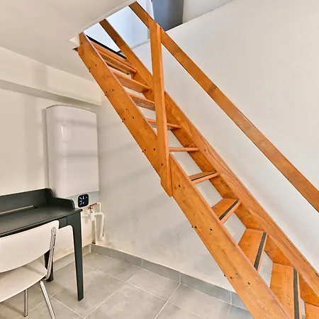 Boulevard Voltaire アパート